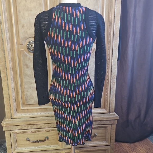 Missoni Vibrant Knit Patterned Dress with Black Textured Sleeves New Size 36 (0) - Picture 4 of 14